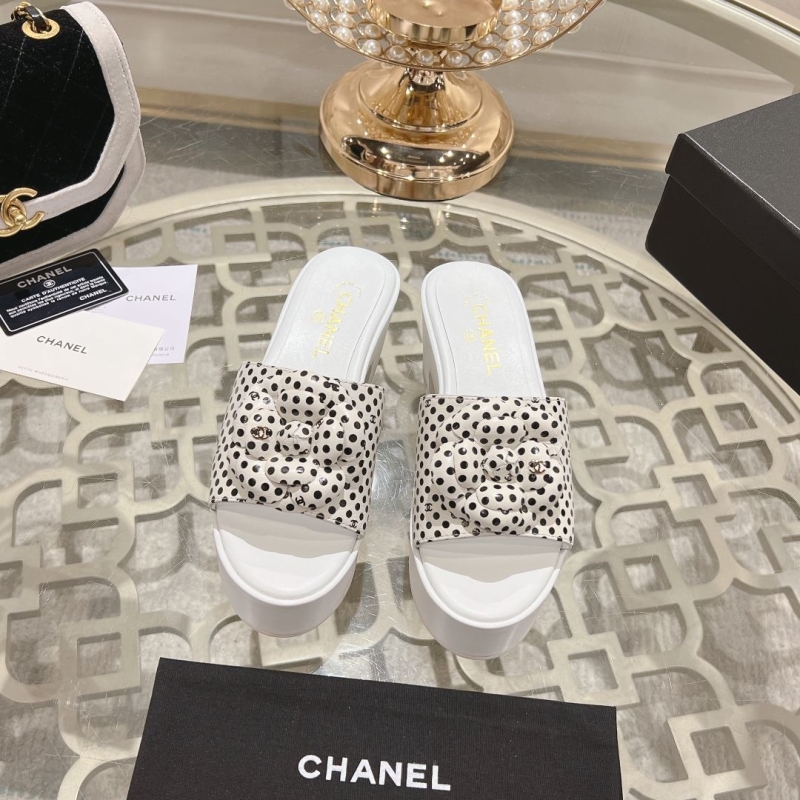 Ch*el slippers